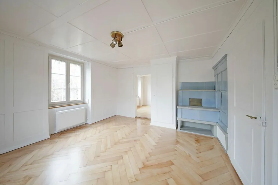 Renovierte 6-Zimmerwohnung mit viel Charme und privatem Garten!