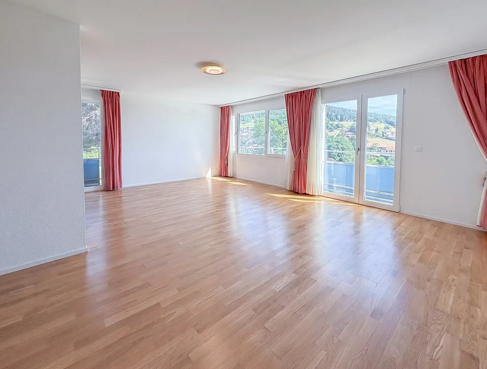 Spacieux appartement de 4.5 pces de 127 m2 Magnifique vue
