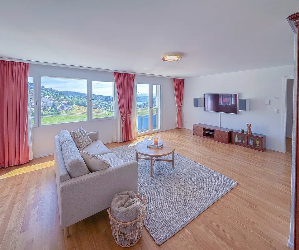 Spacieux appartement de 4.5 pces de 127 m2 Magnifique vue