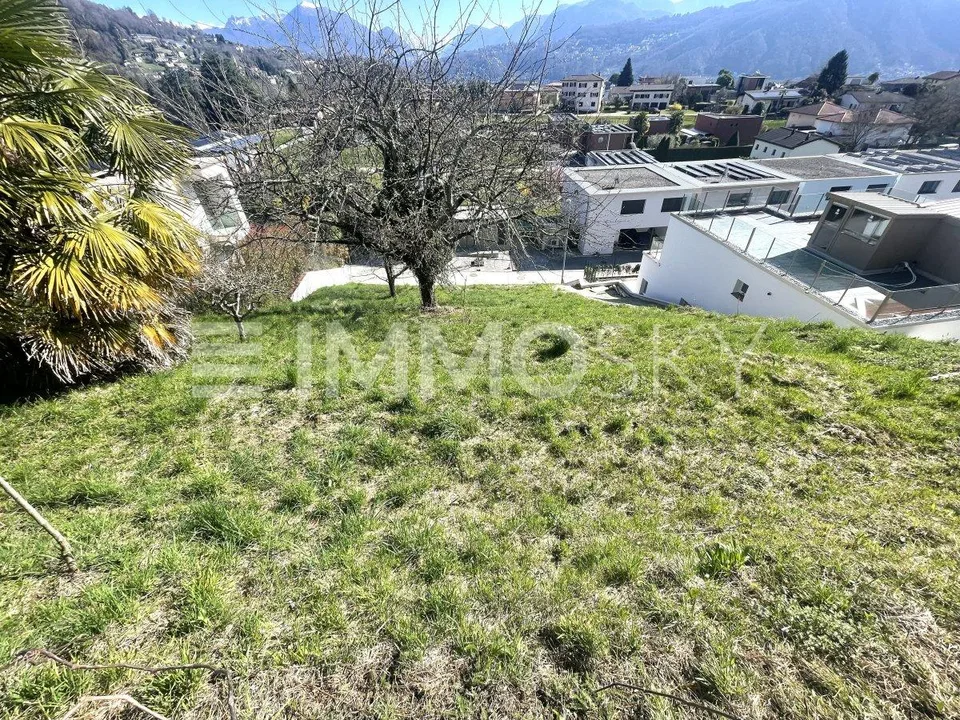 In zona soleggiata e panoramica