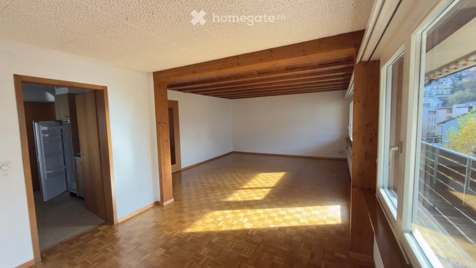 Charmante 5 - Zimmer-Wohnung befristet bis 28. Februar 2027