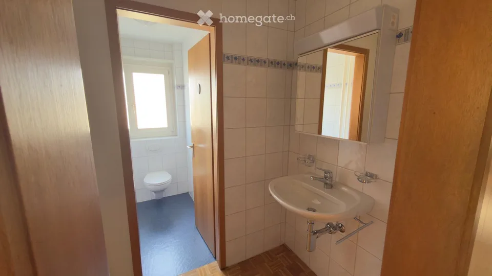 Charmante 5 - Zimmer-Wohnung befristet bis 28. Februar 2027