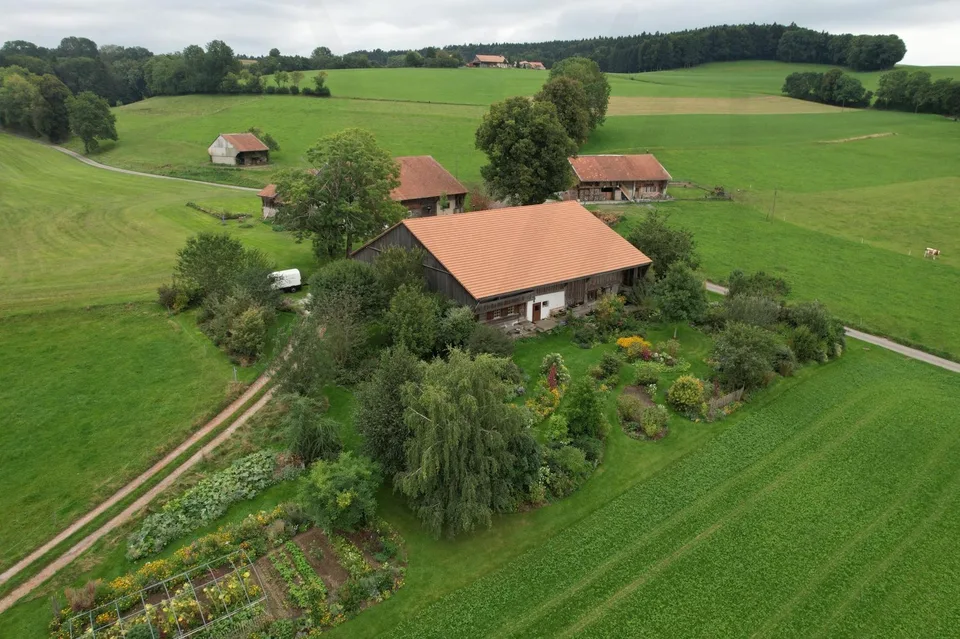 Die Kunst des Landlebens! Eine außergewöhnliche Farm, in der Authentizität, Eleganz und Serenität aufeinandertreffen!