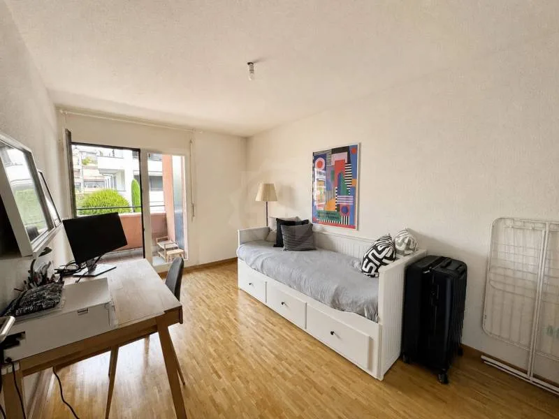 Appartement mit Durchgang - Nyon