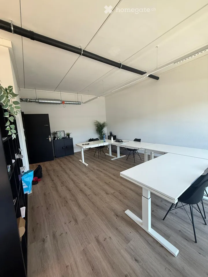 Bureau moderne à Schlieren – Idéal pour votre entreprise