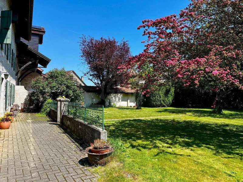 Charmantes Villa - La Rippe