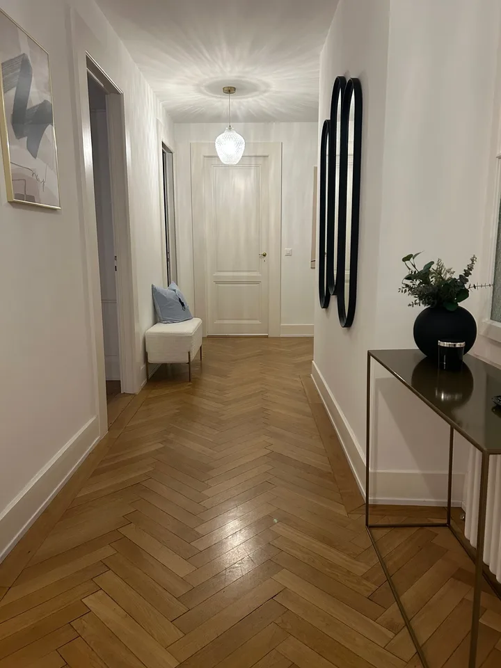 Elegantes 3-Zimmer-Apartment auf der Rue du Rhône, Genf – sofort verfügbar