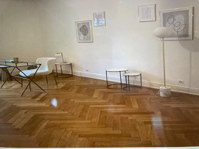 Elegantes 3-Zimmer-Apartment auf der Rue du Rhône, Genf – sofort verfügbar