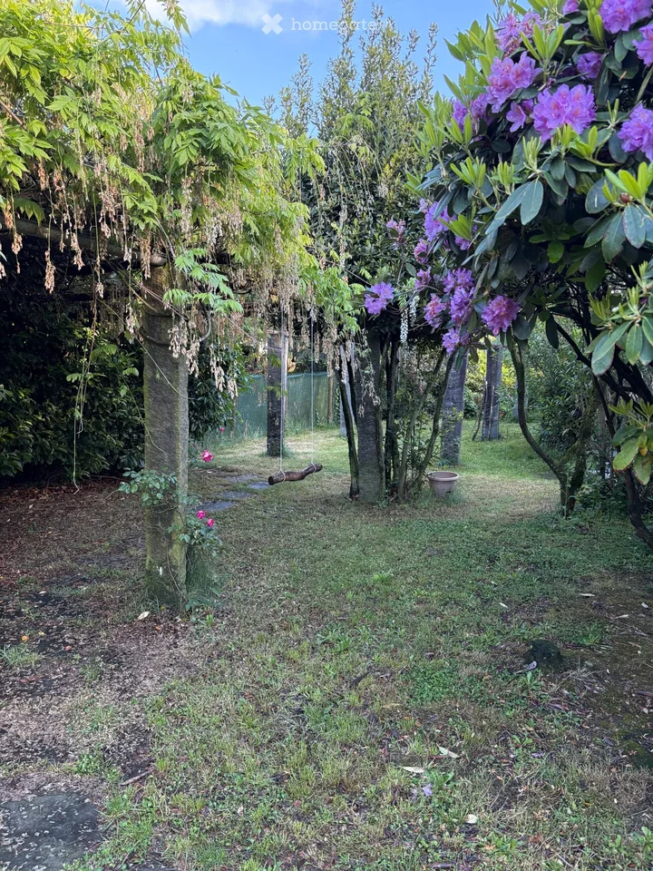 Reprise 5.5 pièces avec jardin privé