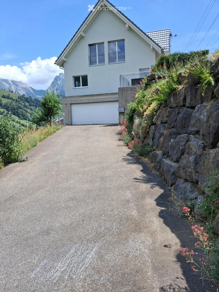 Toggenburg Kauf Chalet Villa in Aussichtslage mit Wellness