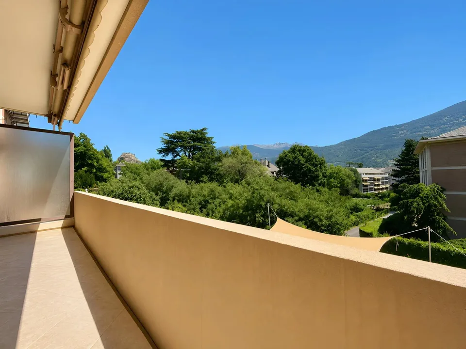 Appartement spacieux 6.5 pièces avec vue sur la montagne à Sion
