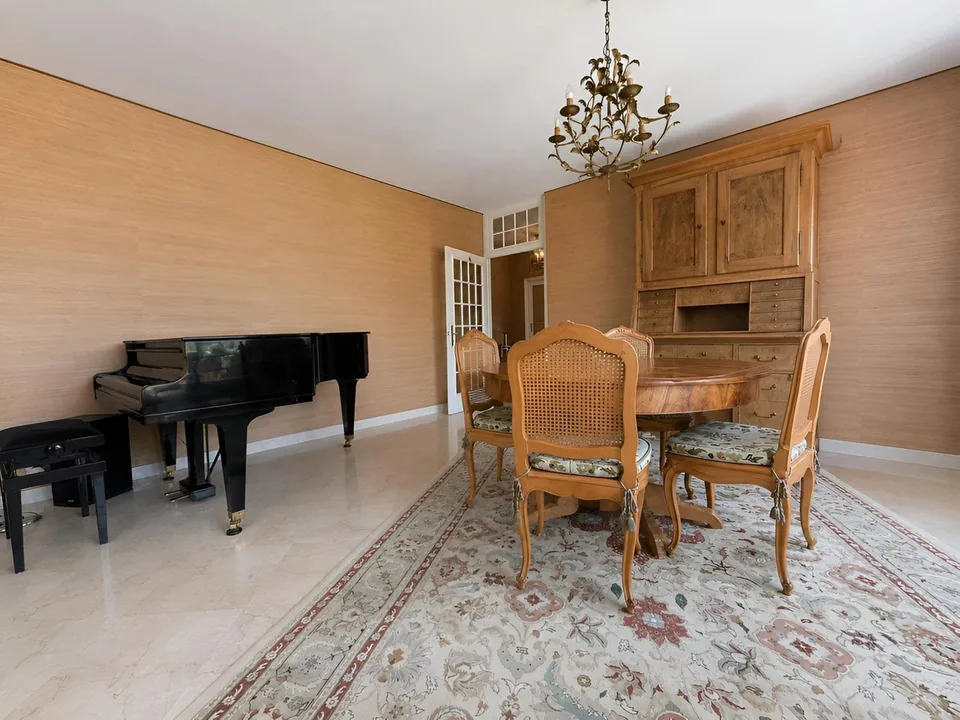 Appartement spacieux 6.5 pièces avec vue sur la montagne à Sion