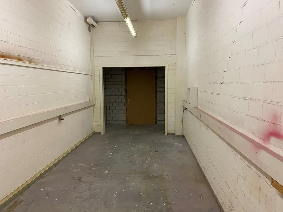 Local de stockage à louer avec très bonne accessibilité