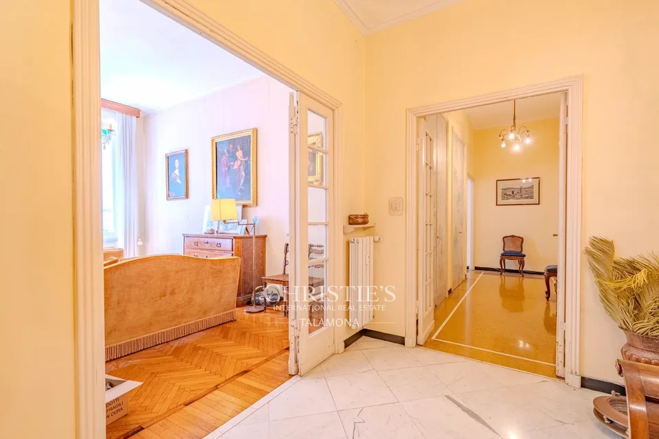 Genova Albaro: appartamento elegante con giardino privato e terrazza – foto 12 di 13