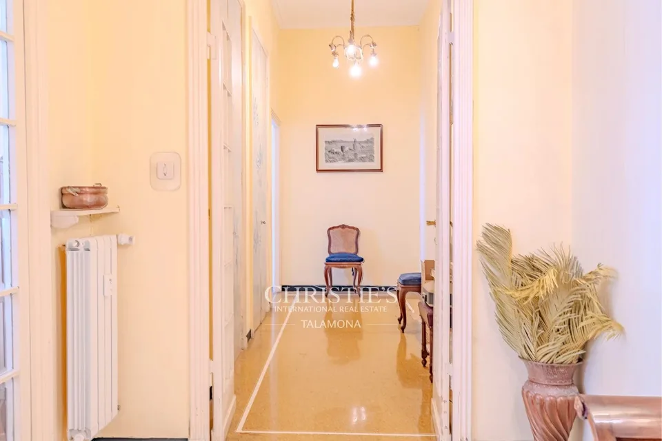 Genova Albaro: appartamento elegante con giardino privato e terrazza – foto 13 di 13