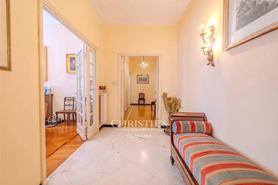 Genova Albaro: appartamento elegante con giardino privato e terrazza – foto 11 di 13