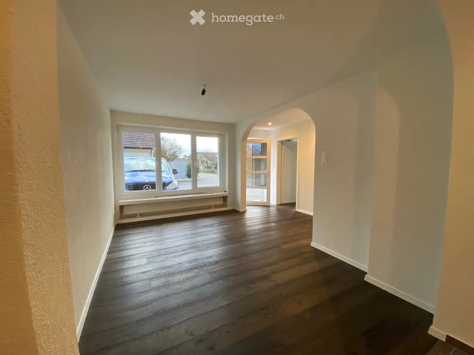 Charmantes Zweigenerationen-Haus in Möriken AG – 6.5 Zimmer, sofort verfügbar