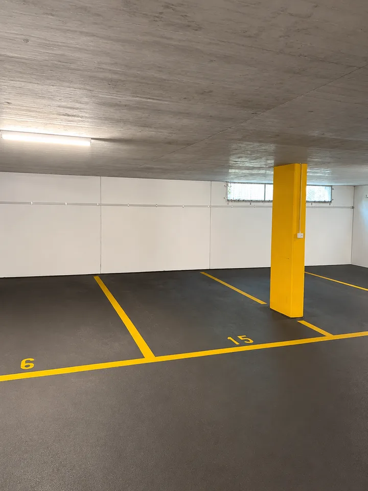 Tiefgaragenplatz in Aarau-Rohr