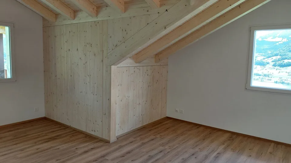 3 1/2 Zimmer Dachwohnung mit Topaussicht auf See und Berge – Foto 26 von 27