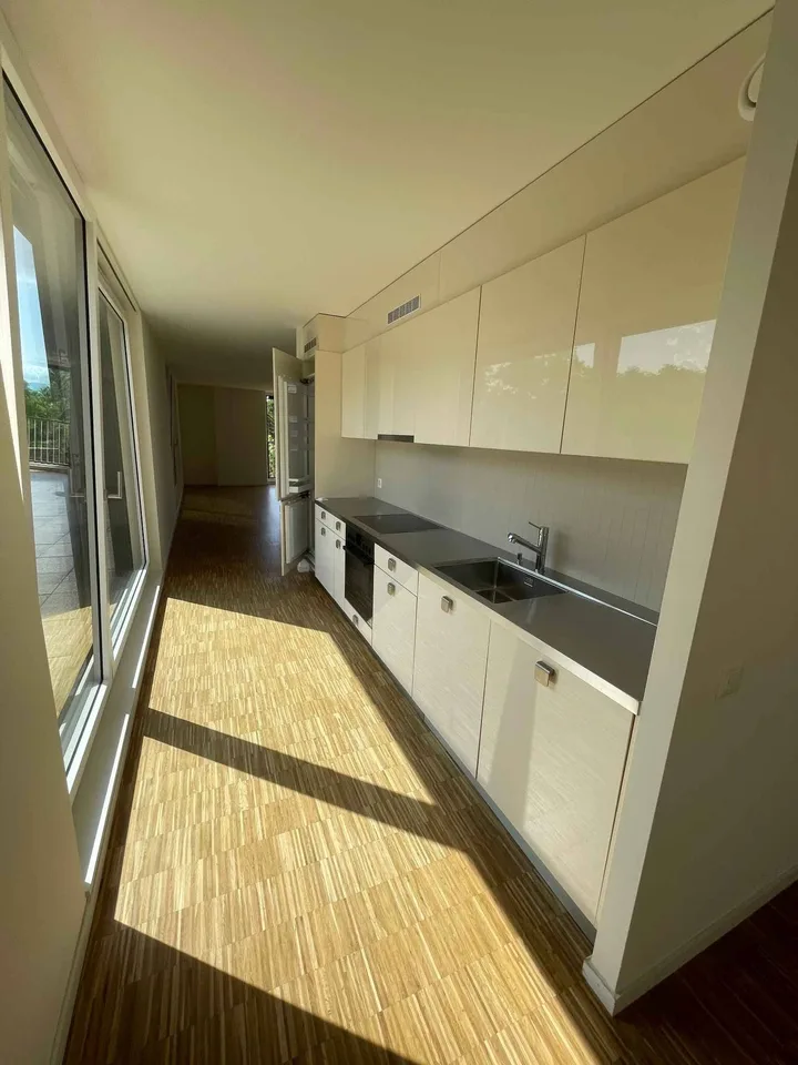 Büros 128m2 - Verfügbar sofort