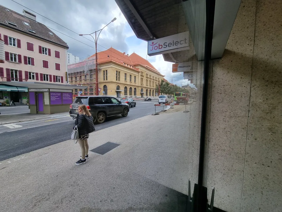 Prächtige Gewerbefläche im Stadtzentrum gegenüber der Post
