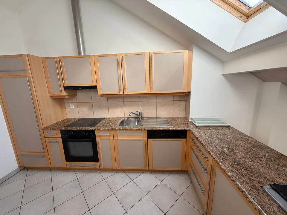 Charmant appartement de 2,5 pièces à Couvet
