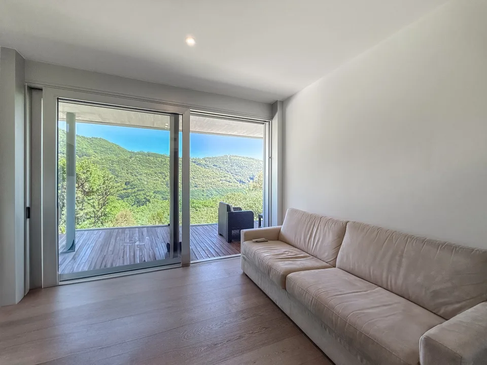 Appartamento con giardino, piscina e SPA a Montagnola