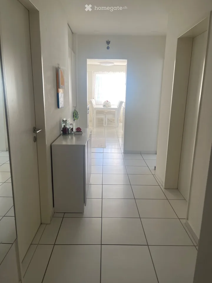 Charmante 2.5 zimmer wohnung