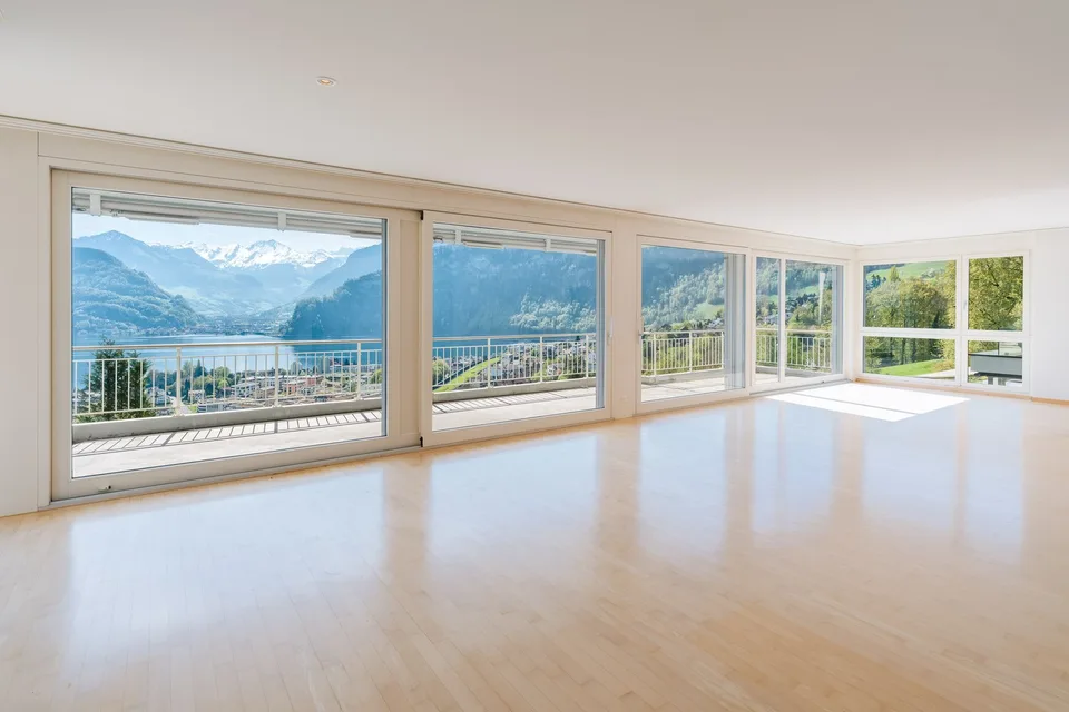 Residenza con vista spettacolare a Hergiswil sul lago