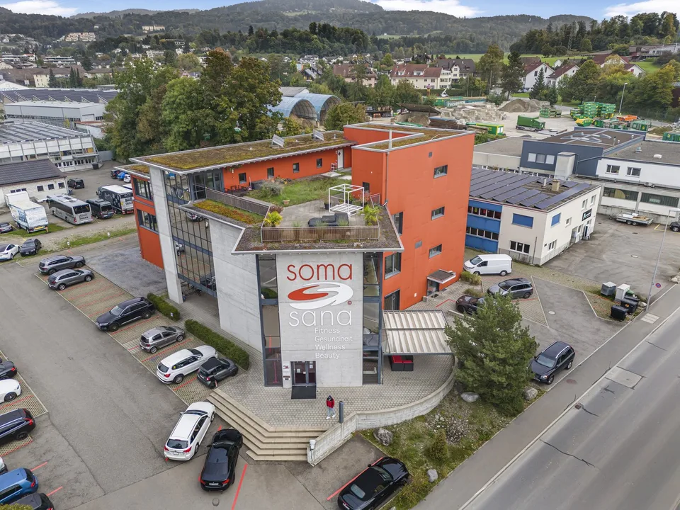 Oggetto industriale e commerciale polivalente ad Affoltern am Albis