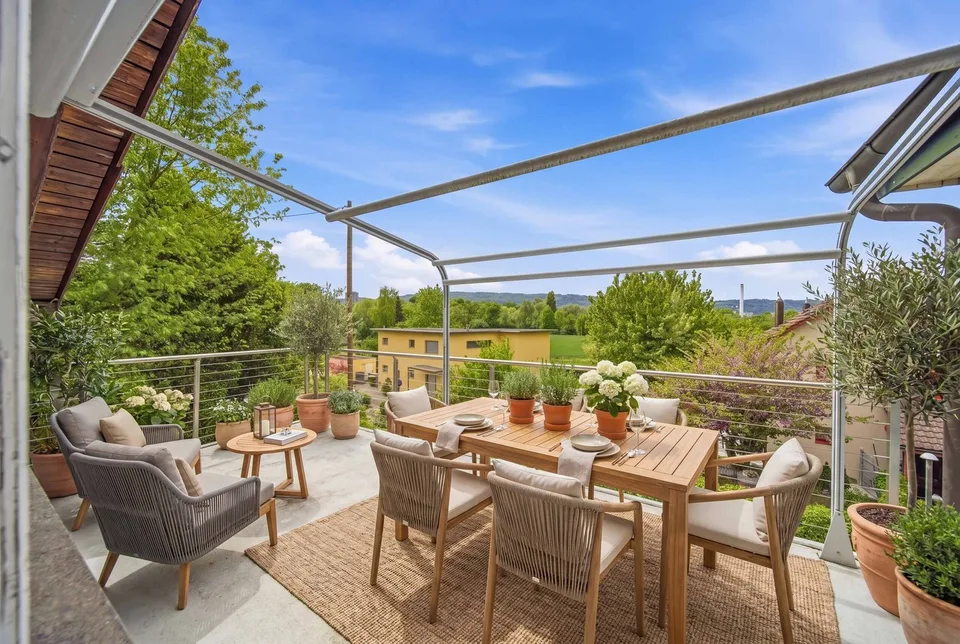 ZWEIFAMILIENHAUS ZWISCHEN ZÜRICH UND BADEN – Foto 7 von 8