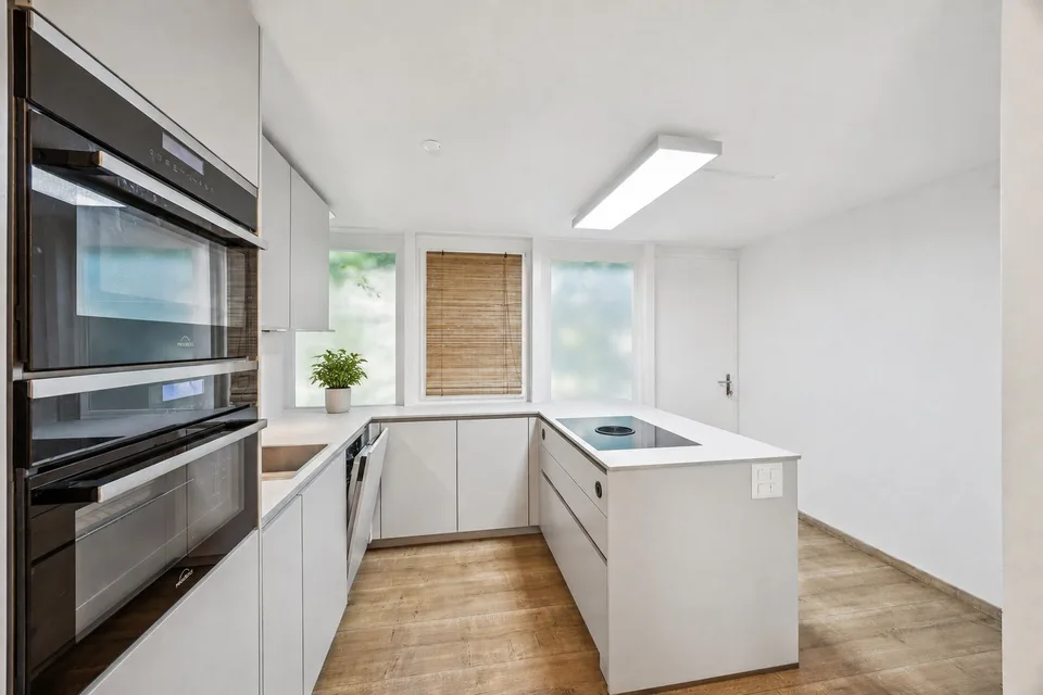 Adlatus AG | Stilvolles 5-Zimmer-Reihenhaus in Safnern
