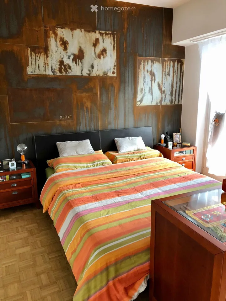 CASA DI DUE APPARTAMENTI DI 3.5 LOCALI