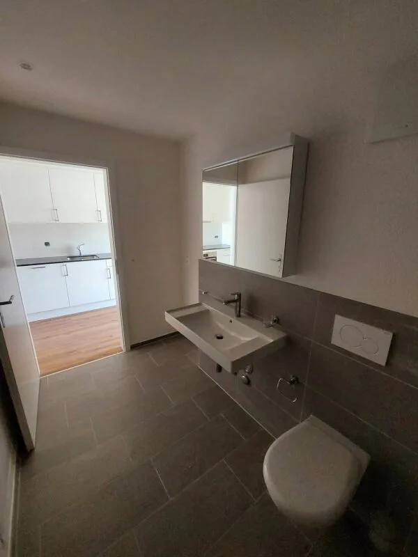 Modern 1.5-room new apartment with spacious balcony - first occupancy