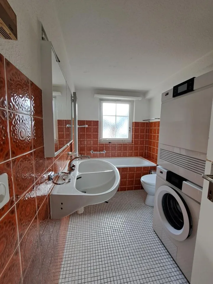 5.5-Zimmer-Maisonettewohnung befristet bis 30.09.2027