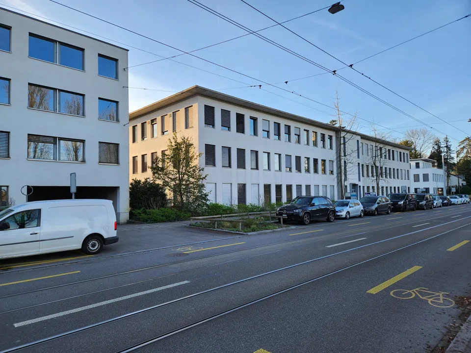 Top-Gelegenheit im Zentrum von Riehen!