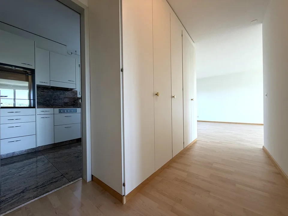 Appartement entretenu avec balcon et vue imprenable
