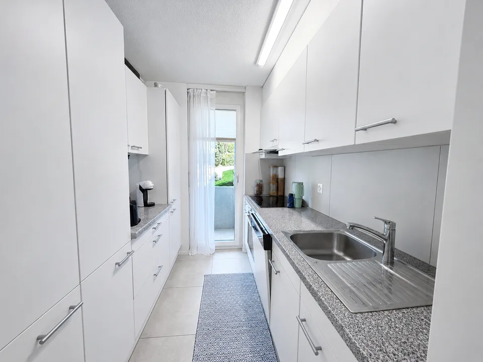 Appartamento elegante di 3,5 locali in una posizione soleggiata e tranquilla