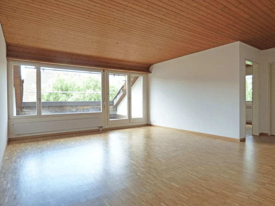 2.5-Zi-Wohnung an zentraler Lage in Birmensdorf