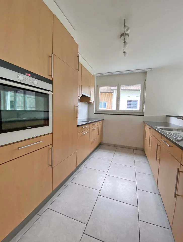 Einladende 4 ½-Zimmerwohnung in gepflegter Wohnsiedlung