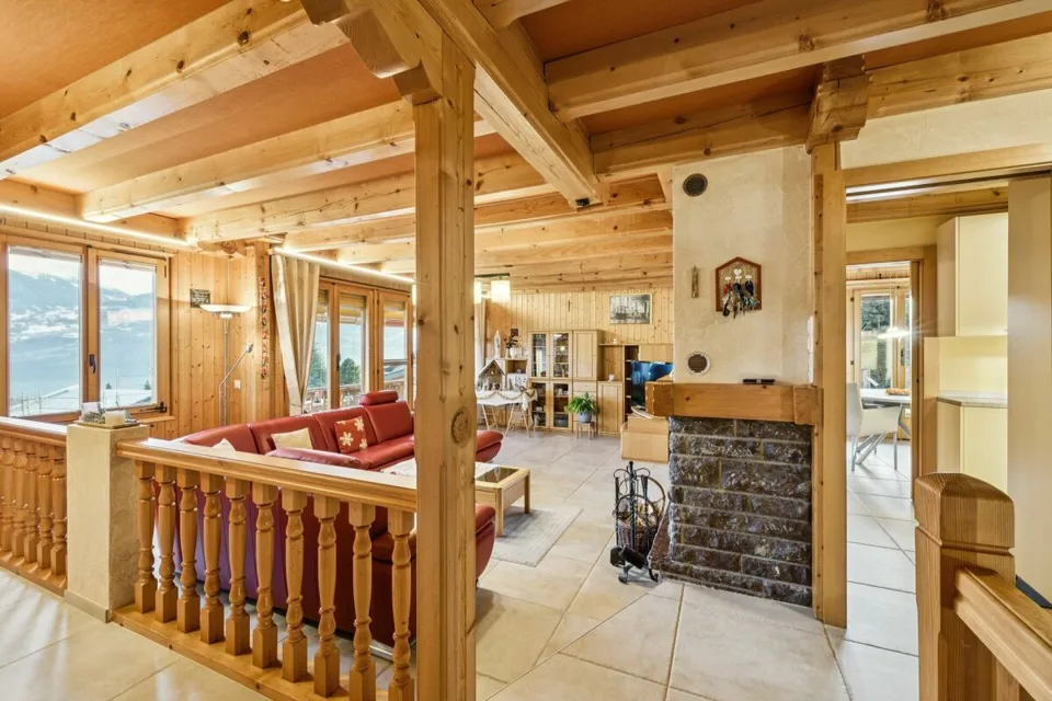 Affascinante chalet familiare con potenziale professionale a Erde
