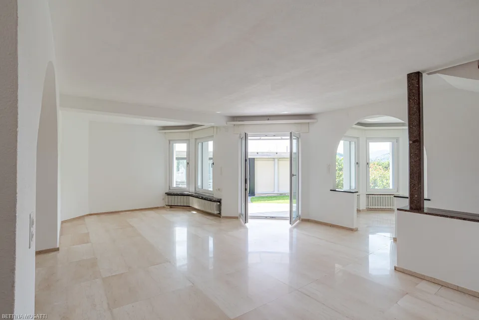 SAVOSA - Villa avec jardin et terrasse sur le toit – photo 6 sur 13