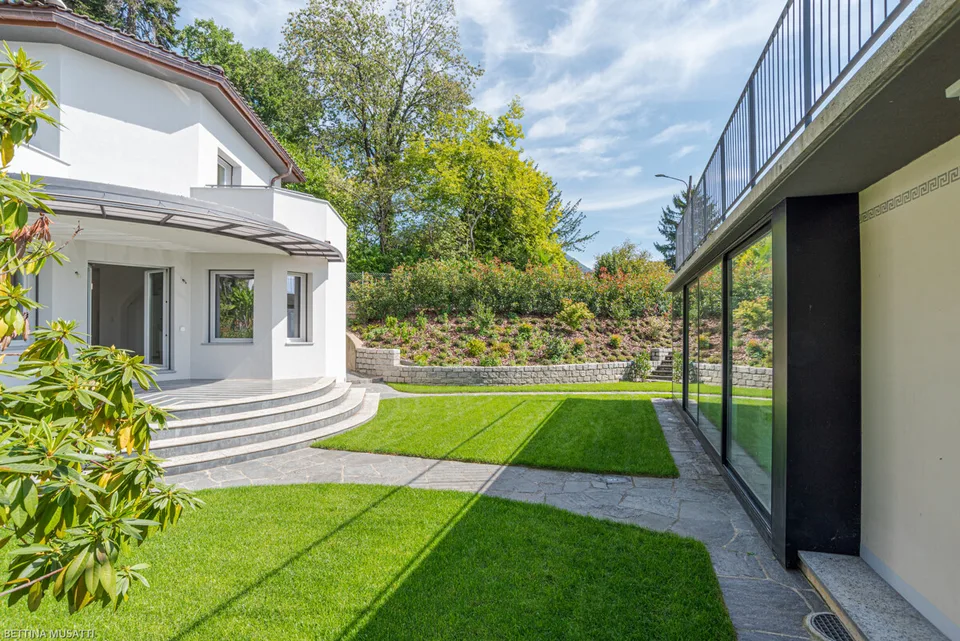 SAVOSA -  VILLINO CON GIARDINO E ROOF TERRACE