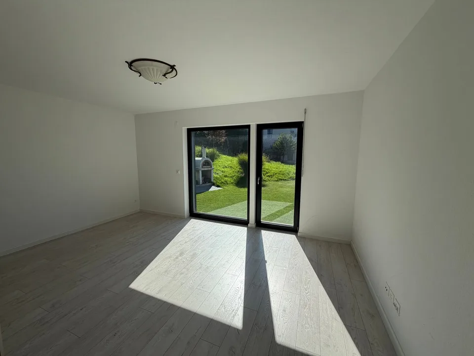 Maison spacieuse pour plusieurs générations à Bellmund – Moderne, calme et conviviale pour les familles – photo 8 sur 15