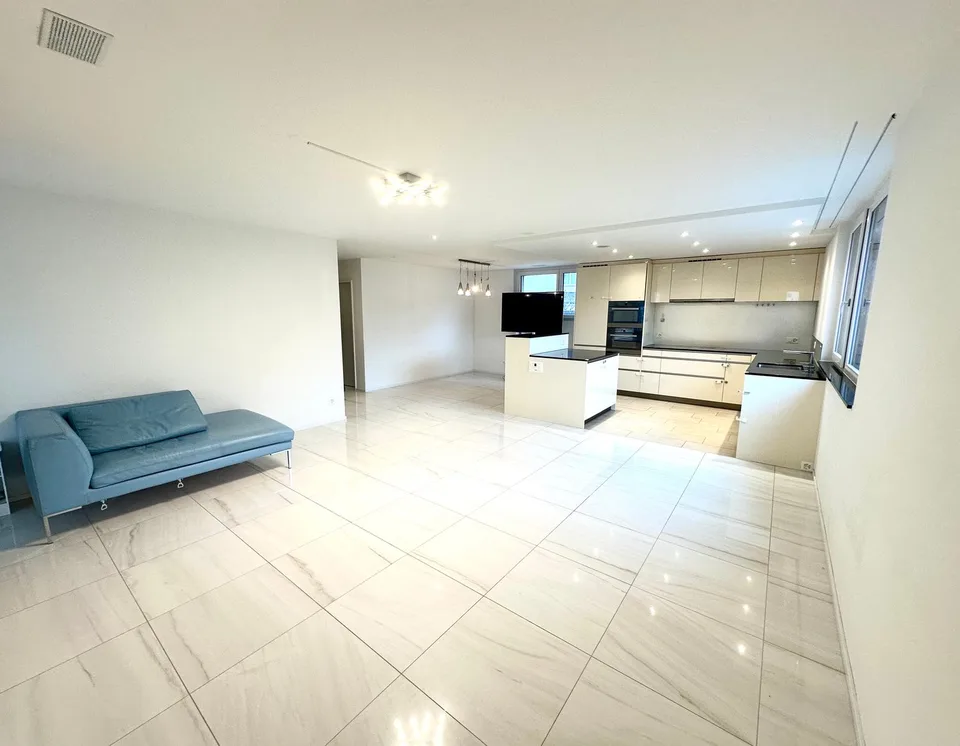 Appartamento moderno 4.5 locali a Wettswil am Albis