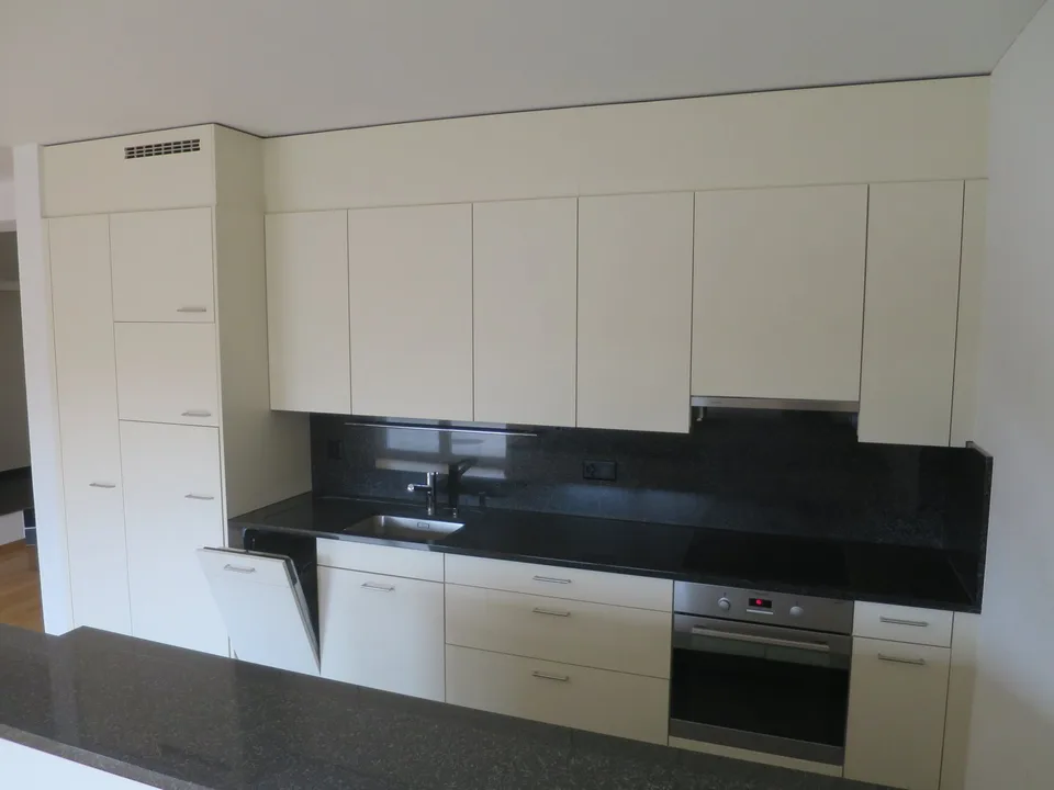 *** joli appartement 3.5 pièces avec espace de séjour spacieux à louer ***