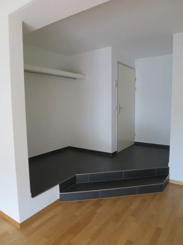 *** joli appartement 3.5 pièces avec espace de séjour spacieux à louer ***