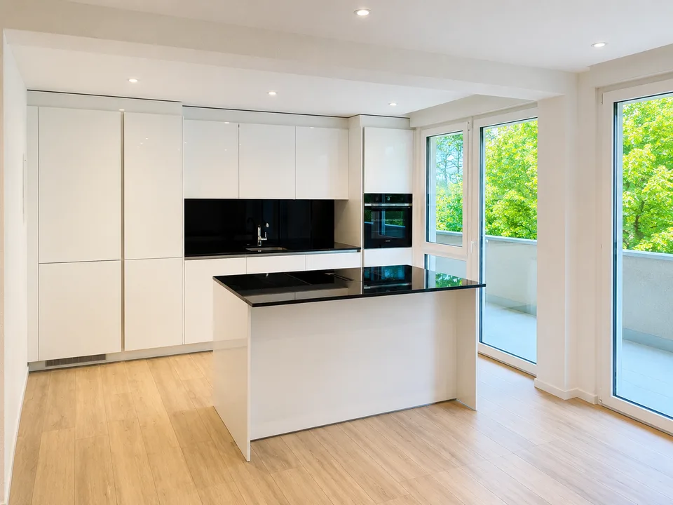 Appartamento familiare di 4,5 locali di lusso in posizione ottimale con vista, fino a 2 mesi gratuiti!