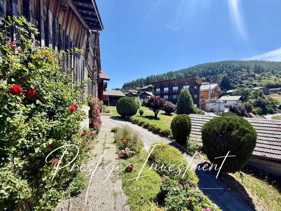 Charmanter Chalet mit 4,5 Zimmern und Nebengebäuden - Nax – Foto 23 von 25