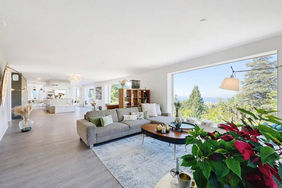 Villa moderna di oltre 350 m² con vista sul lago